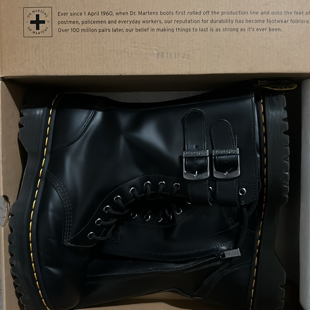 Dr. Martens Black Combat Boots with Air-Cushioned Sole - Picture 8 of 8
